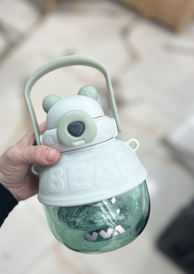 V1003- TRİTAN İP ASKILI PİPETLİ/PİPETSİZ 1000ML MATARA