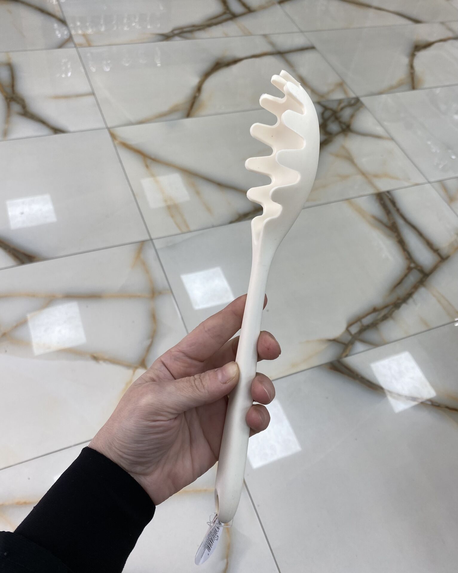 İçi Sert Destekli Silikon Makarna Kepçesi
