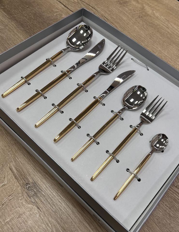 Almeria 84 Parça 12 Kişilik 24k Altın KÇB