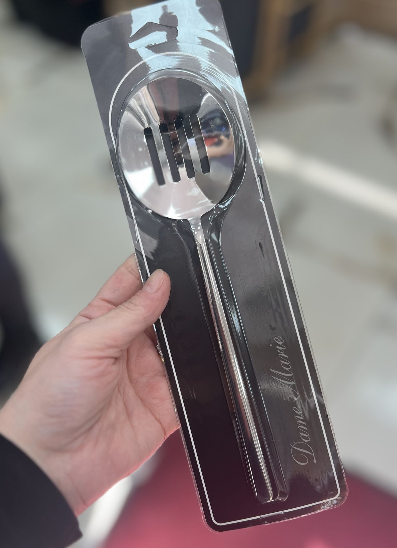 Alegra-18/10 çelik 4m Kalın Adetli  Servis (Delikli Kaşık)