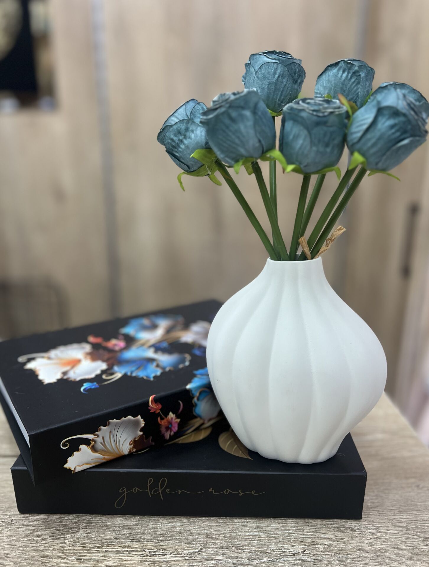 NERGİS VAZO (sadece vazo)