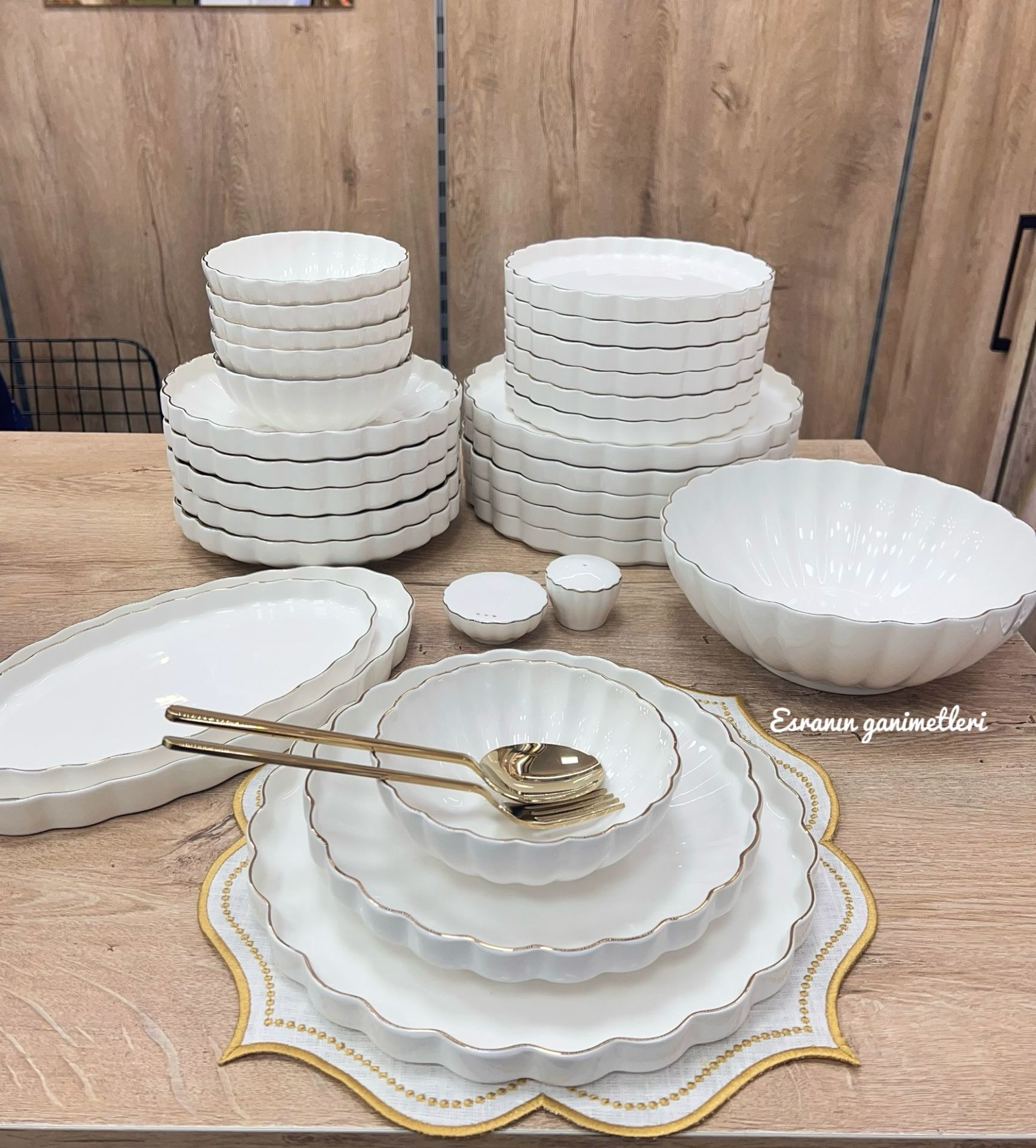 POR-7116 ACAR MİDYE 29 PARÇA YEMEK TKM (gümüş)