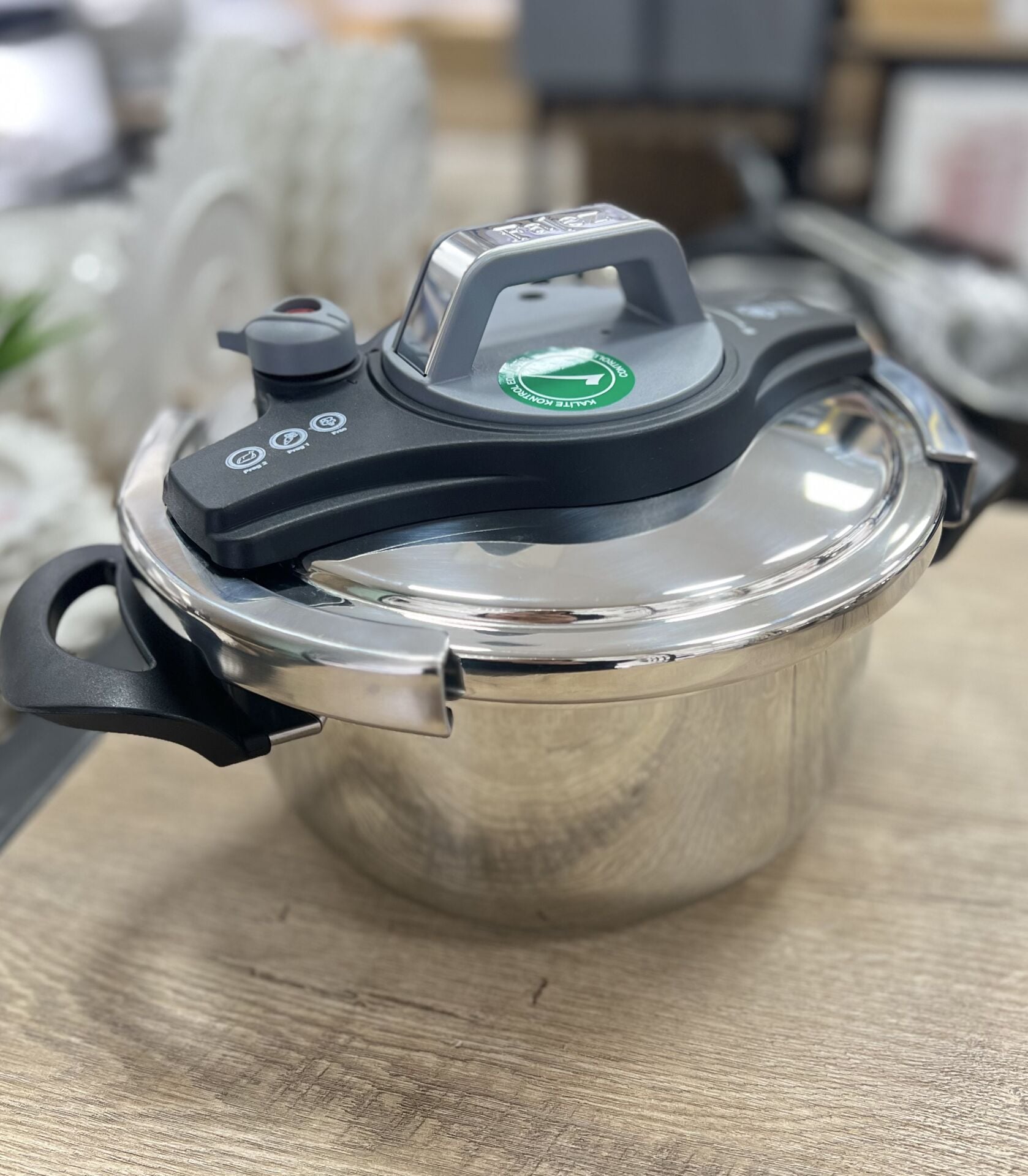 FALEZ VENTO 4 LİTRE DÜDÜKLÜ