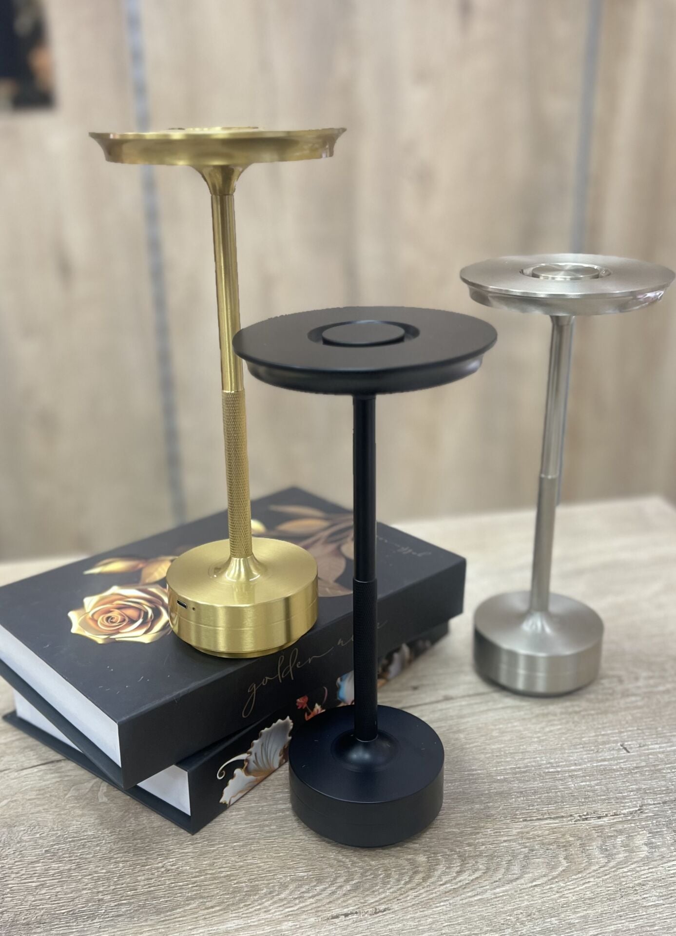 LEDLİ MASA LAMBASI (2726)