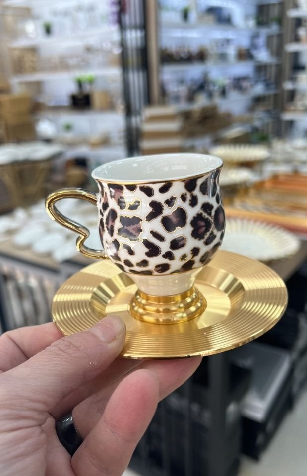 6 KİŞİLİK LÜKS LEOPAR DESEN FİNCAN TKM
