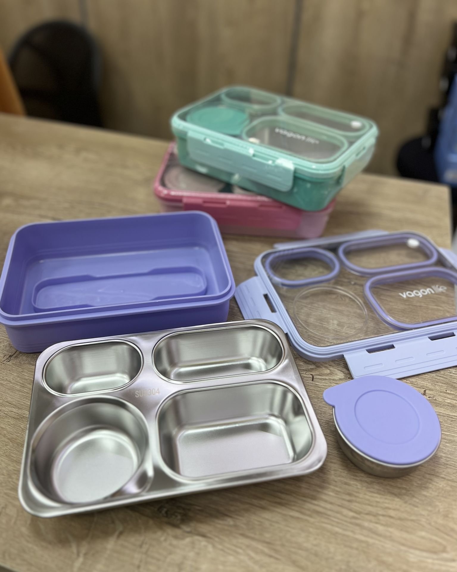 VGN-7099 KAŞIK HEDİYELİ SIZDIRMAZ BARİYERLİ YEMEK TAŞIMA KABI