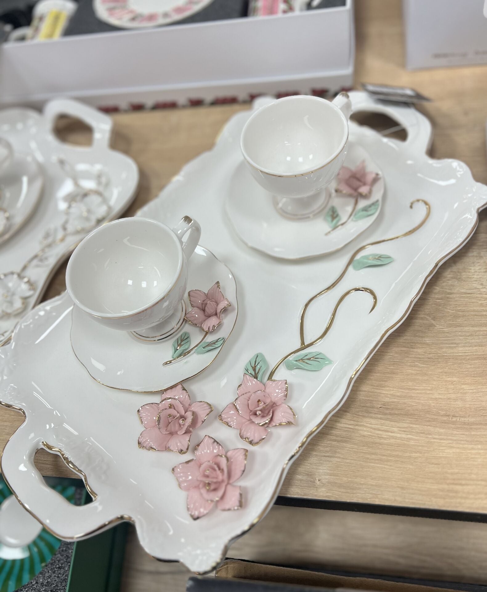 PORSELEN TEPSİLİ FİNCAN SET (AVERY 8201)