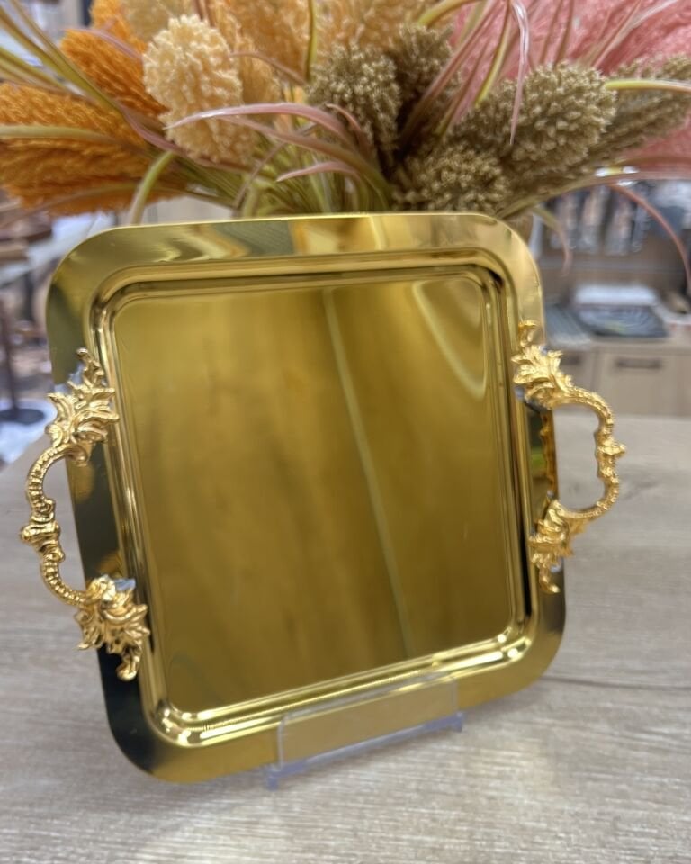 DGN-KARE KULPLU GOLD TEPSİ 22x22cm