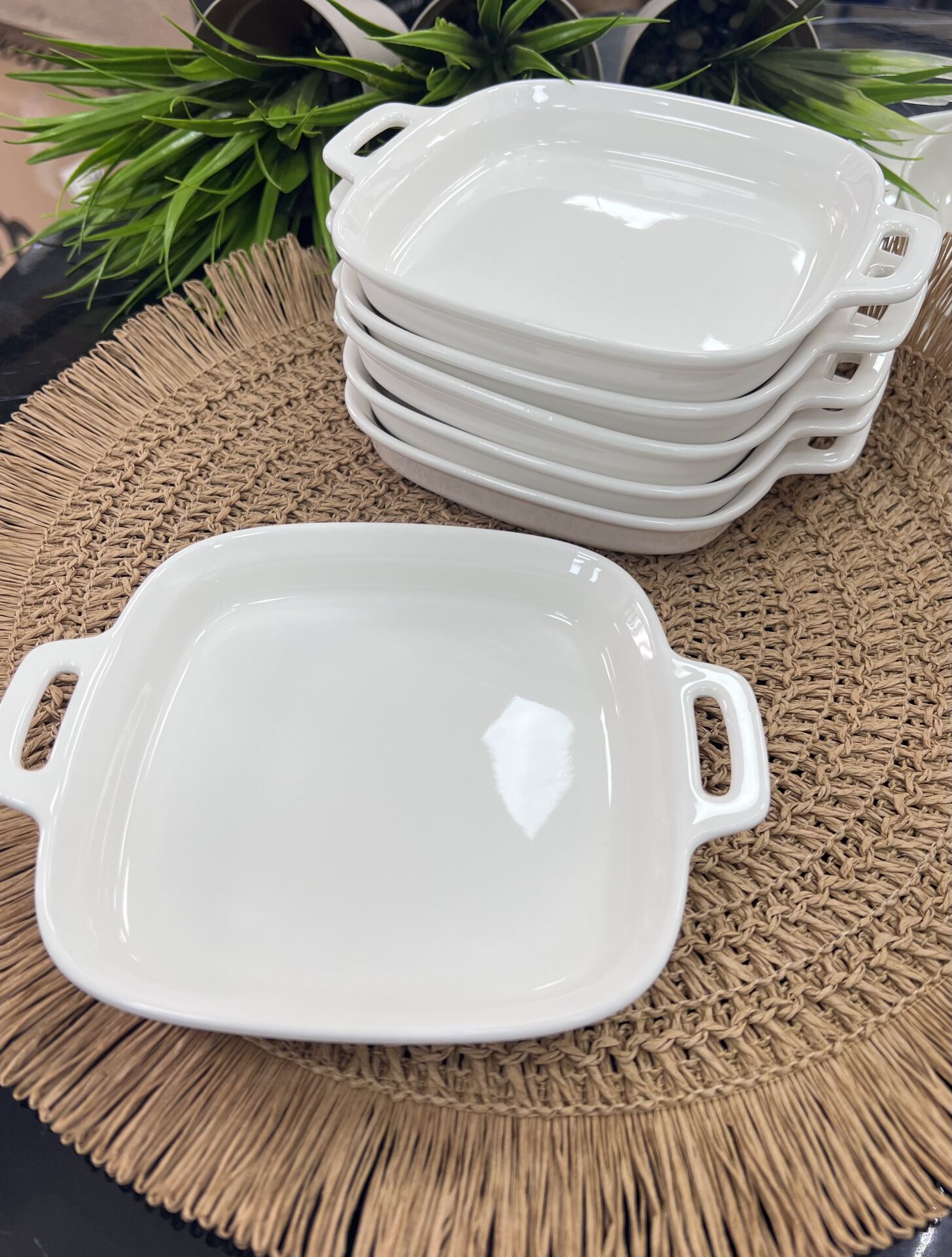 POR-7211 PURE CARMEN 18 CM KARE  BASIK TABAK