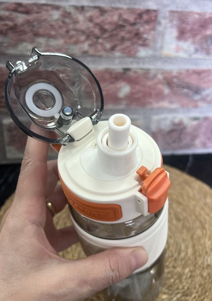 T1025 600 ML SİLİKON GÖVDELİ ÇİFT İÇİMLİ MATARA Yeşil