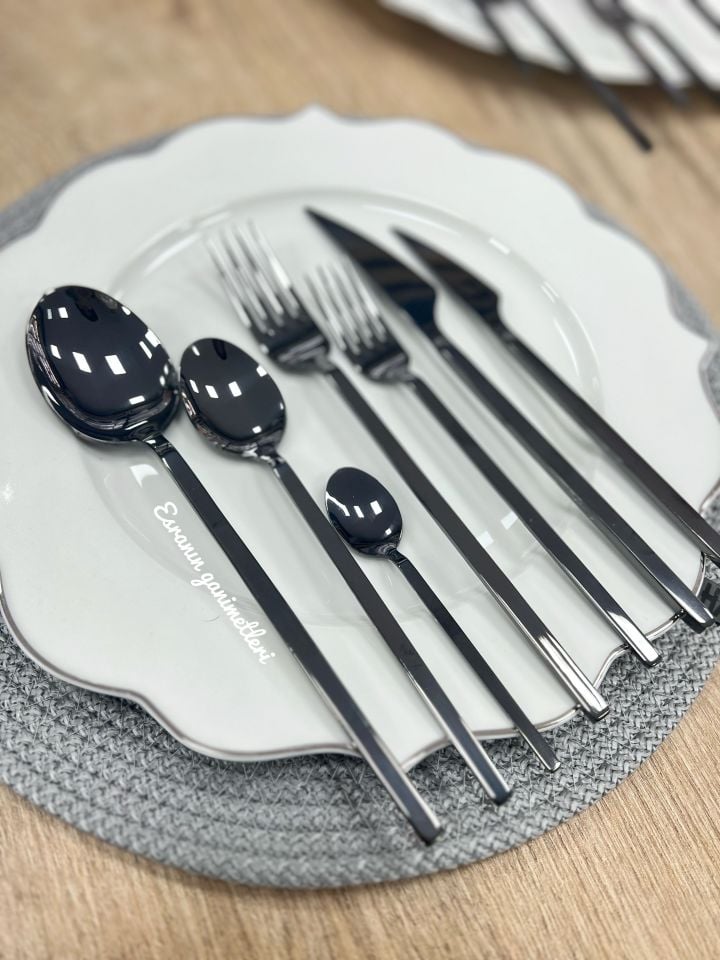 Carre Full Black 42 parça KÇB seti