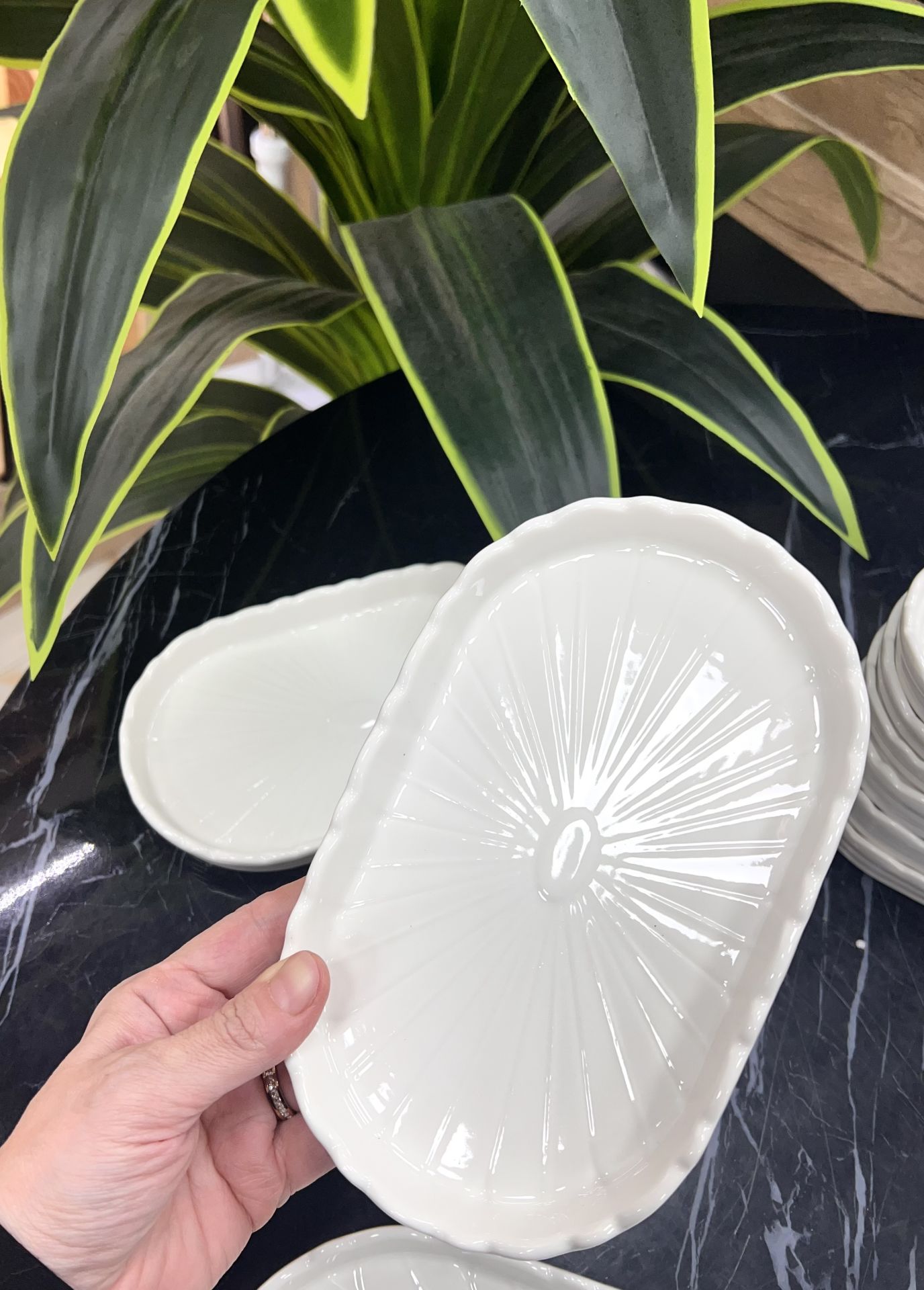 Kyr194- Papatya Porselen Kayık Tabak (20cm) 1 adet