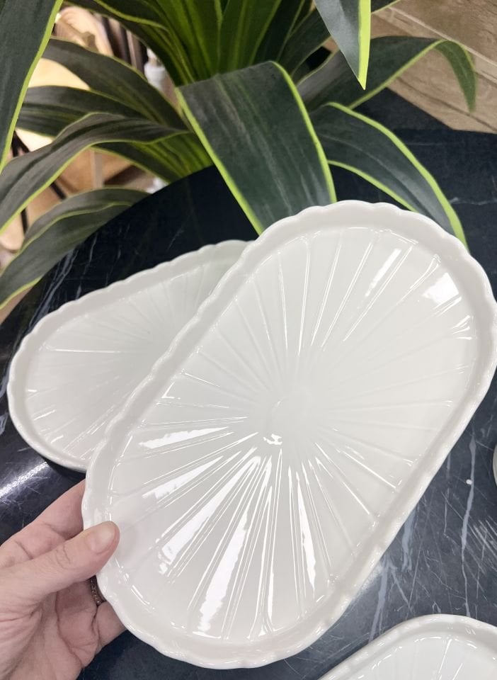 Kyr193- Papatya Porselen Kayık Tabak (26cm) 1 adet