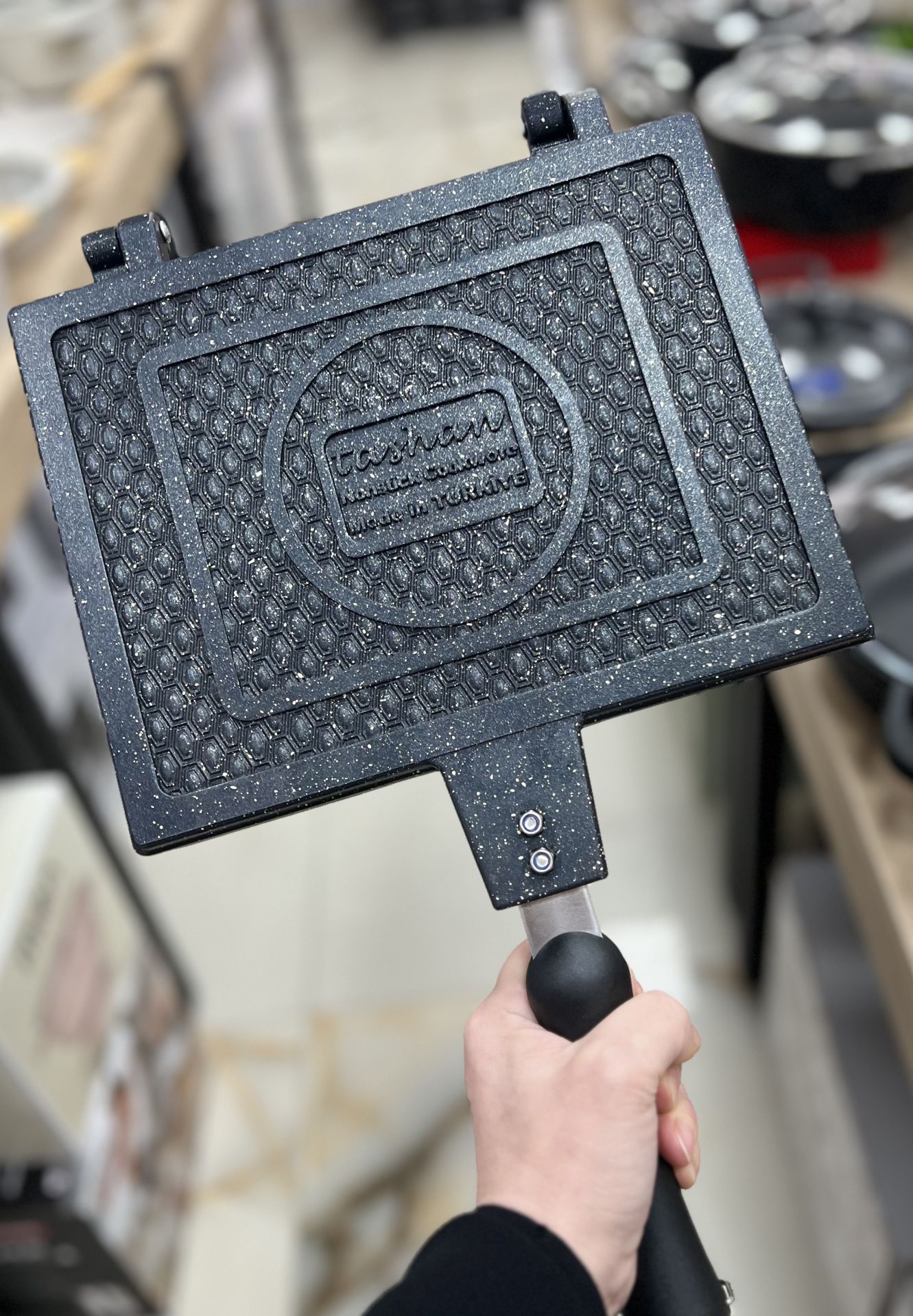 Taşhan Büyük Boy Tost Aparatı (26-20cm)