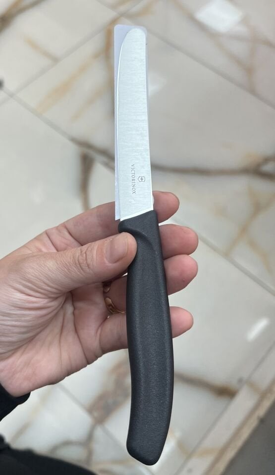 7803- VICTORINOX DÜZ  STEAK BIÇAK