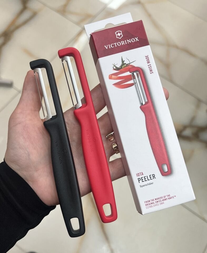 VICTORINOX YAN SOYACAK (çift bıçaklı)