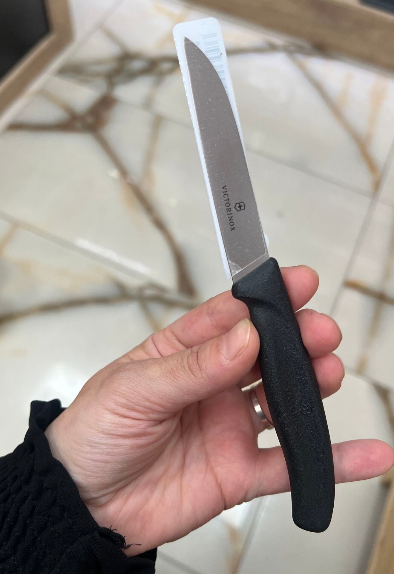 7403- VICTORINOX 9 CM DÜZ BIÇAK