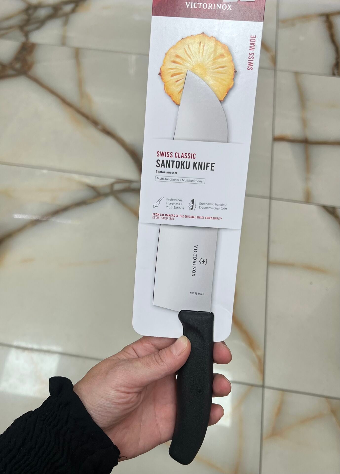8503-17B VICTORINOX 17 CM SANTOKU BIÇAK
