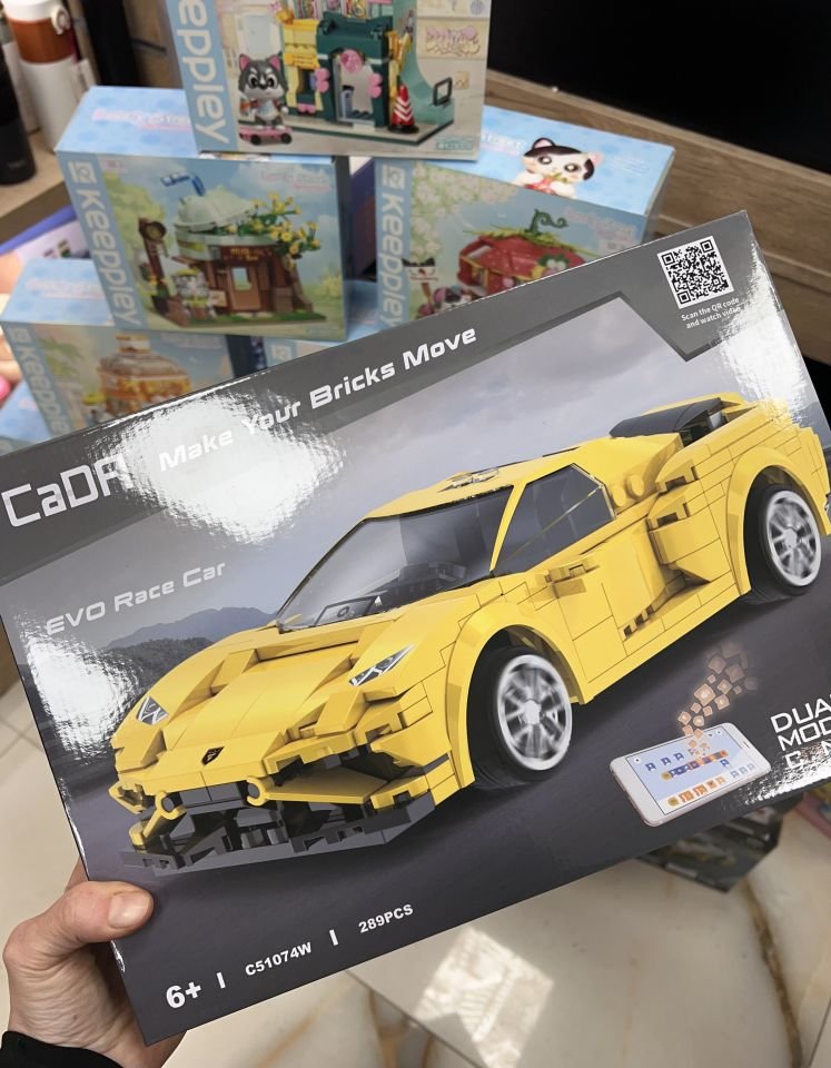 C1074- CADA  YAPBOZ KUMANDALI ARABA 289 parça