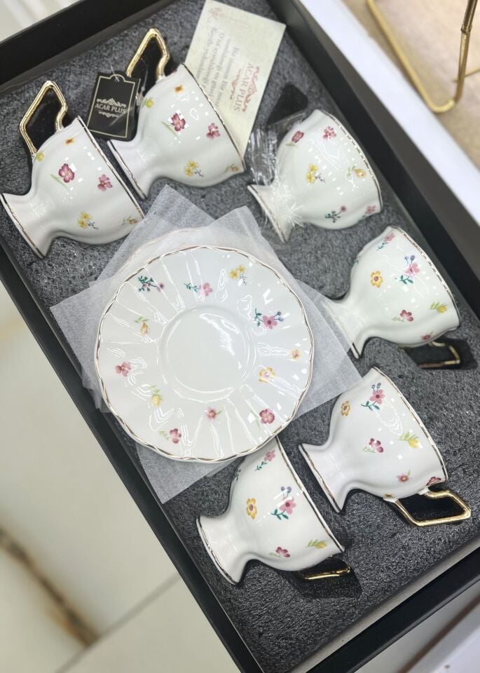 CAMİLLA 6 KİŞİLİK TÜRK FİNCAN TAKIMI