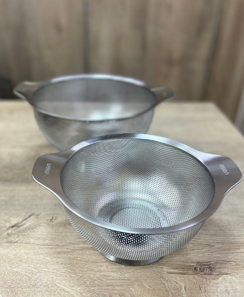 2Lİ AYAKLI KULPLU PASLANMAZ ÇELİK SÜZGEÇ (22-26CM)