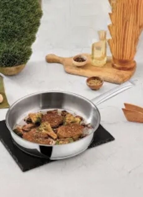 POLOCHEF 28cm  PASLANMAZ ÇELİK TAVA PÇT-128