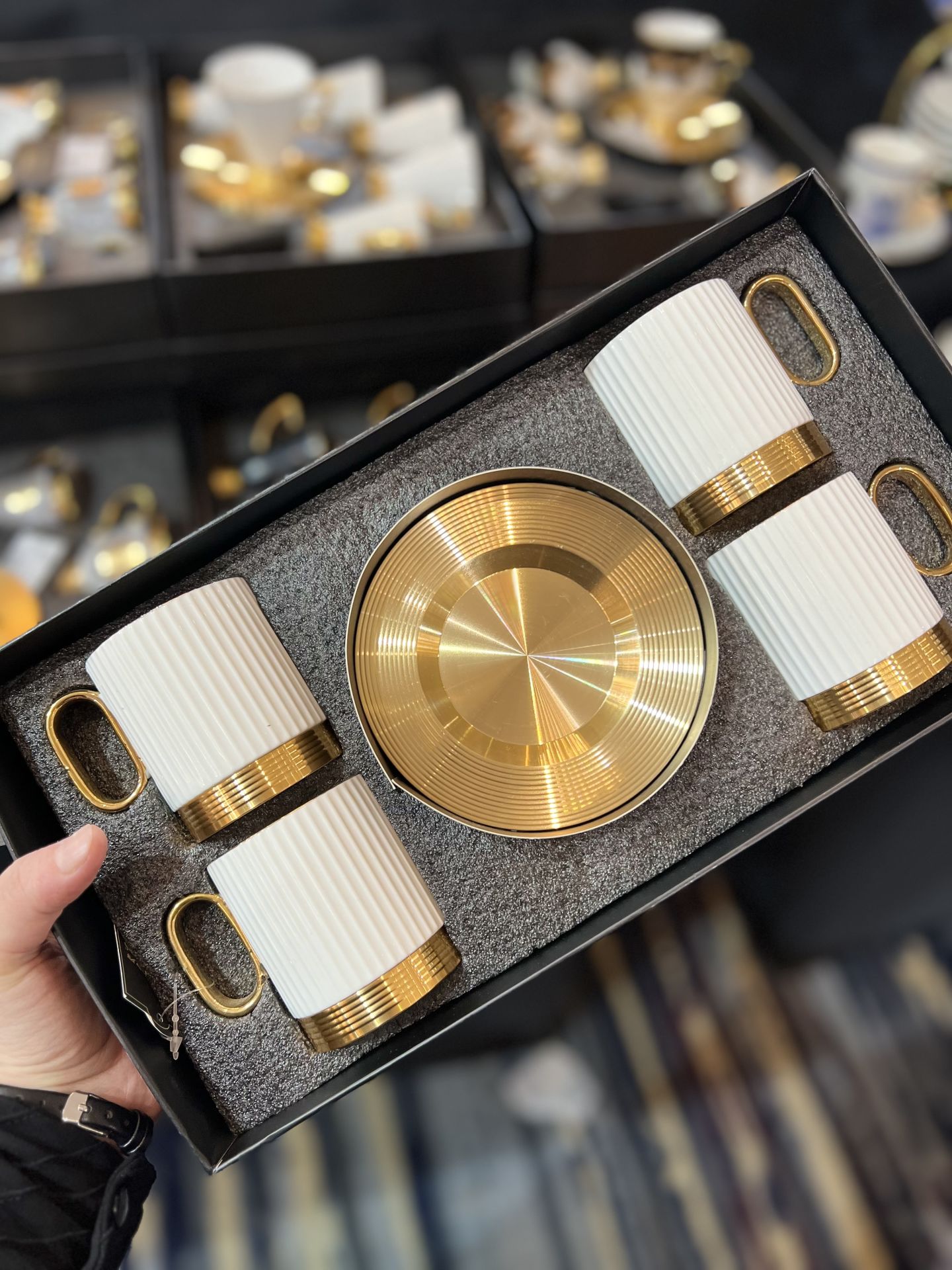 Acar Erıka Lüks Pirinç Tabaklı 4 Kişilik Duble Kahve Nescafe