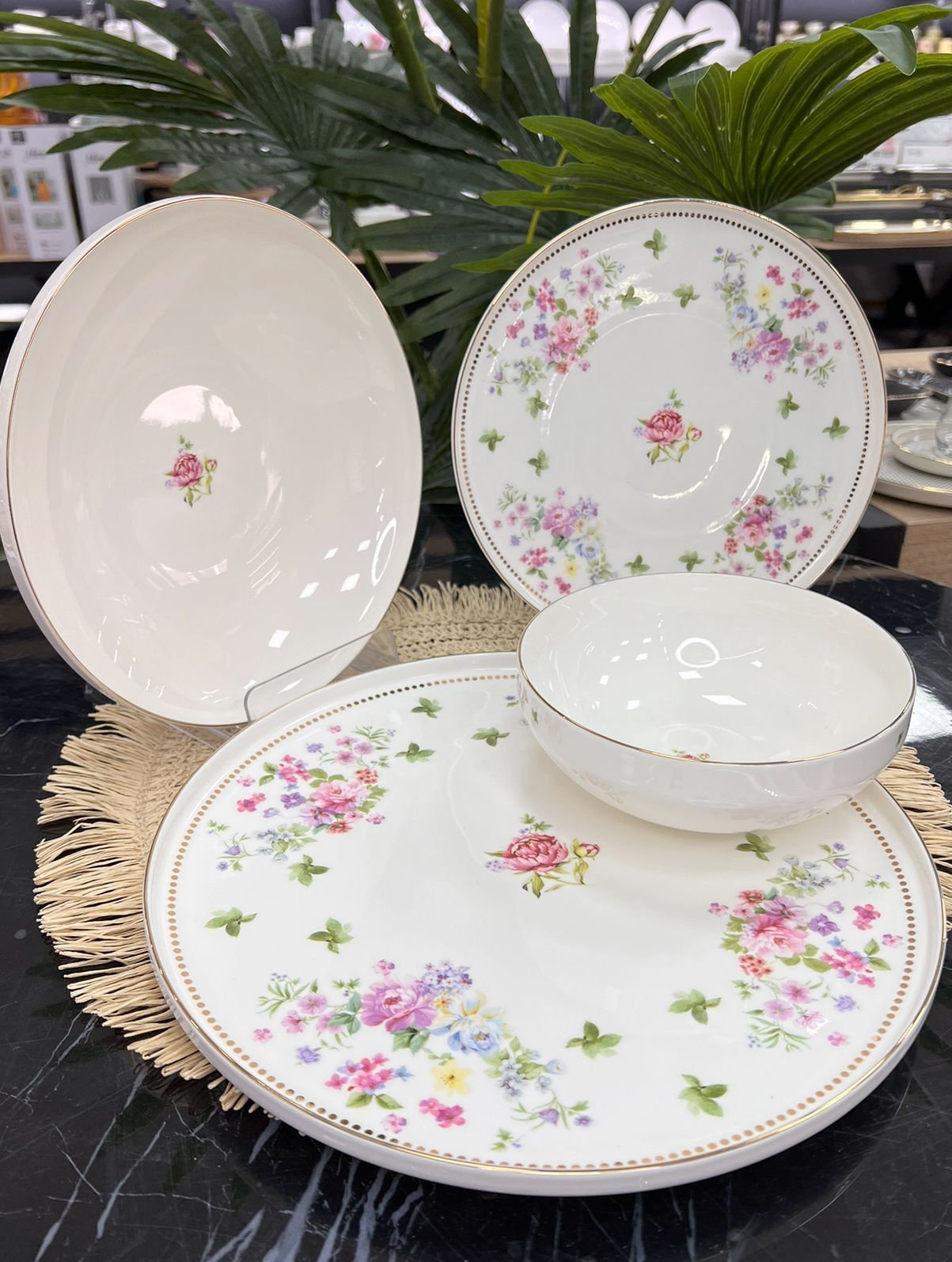 24 Parça Çiçek Desen Yemek Tkm (mien154)