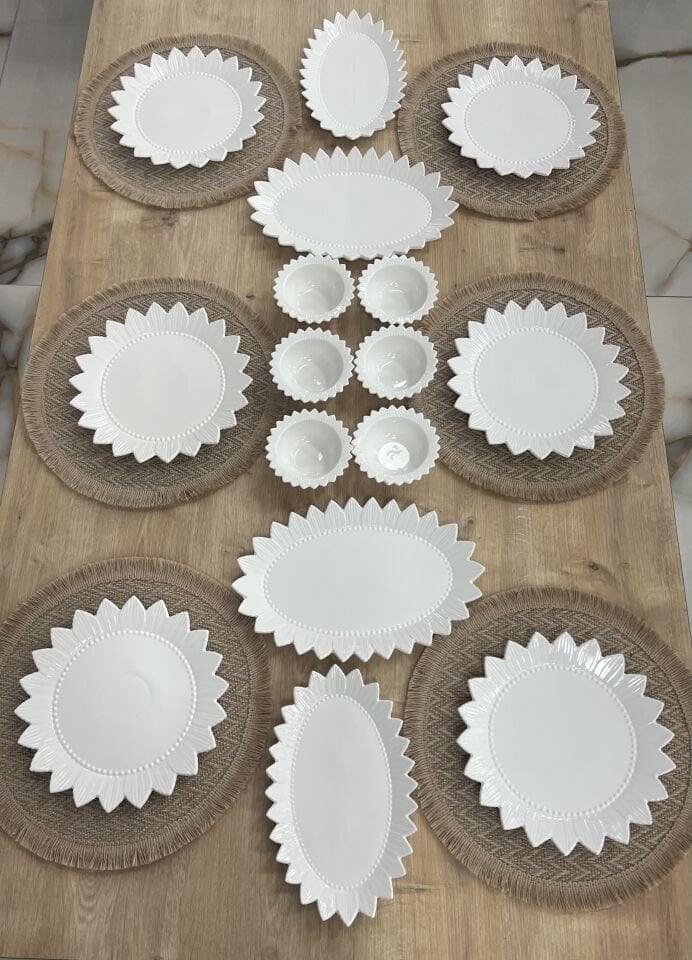 6 KİŞİLİK 16 PARÇA PORSELEN KAHVALT TAKIMI