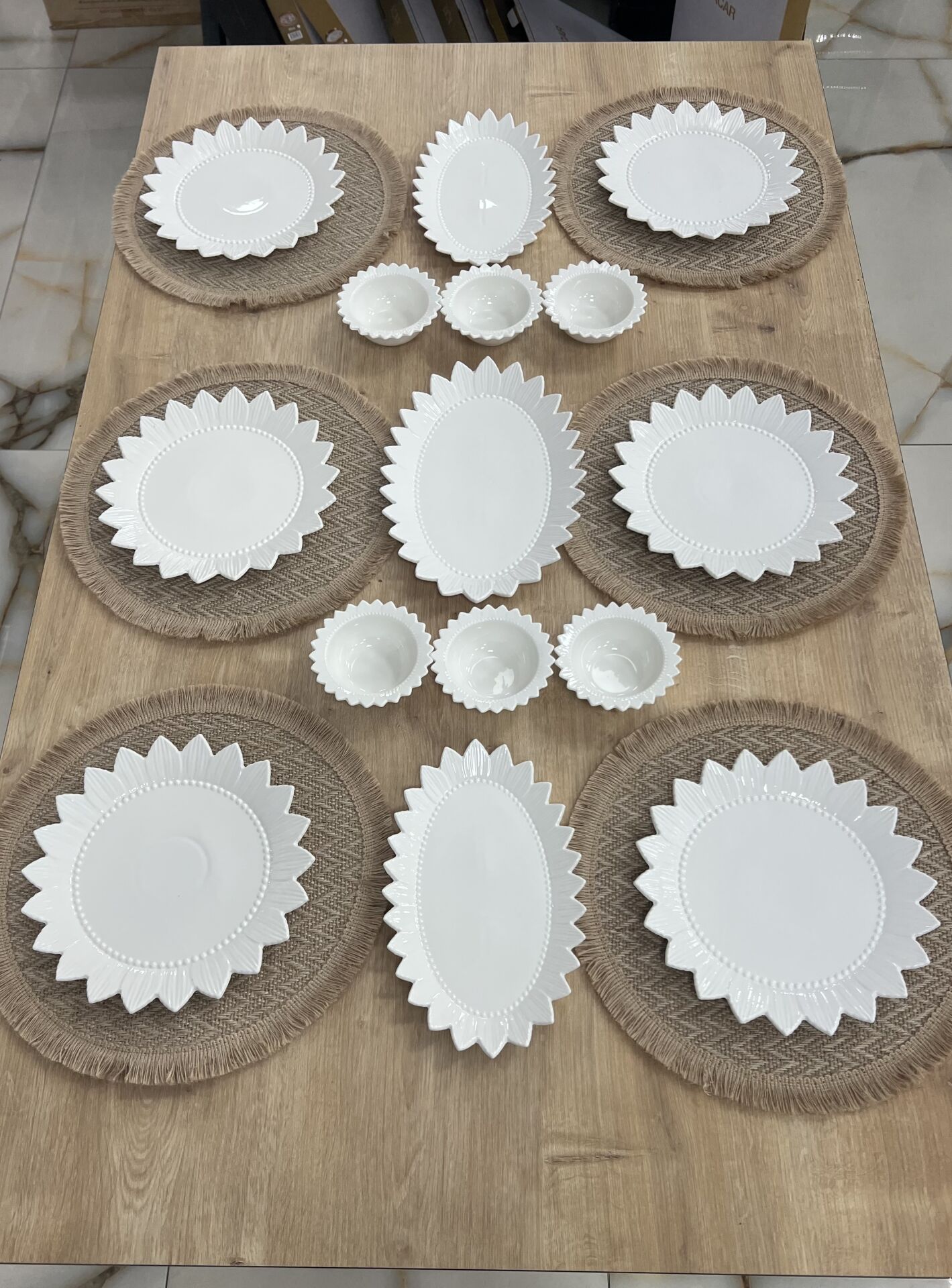 6 KİŞİLİK 15 PORSELEN PORSELEN KAHVALT TAKIMI