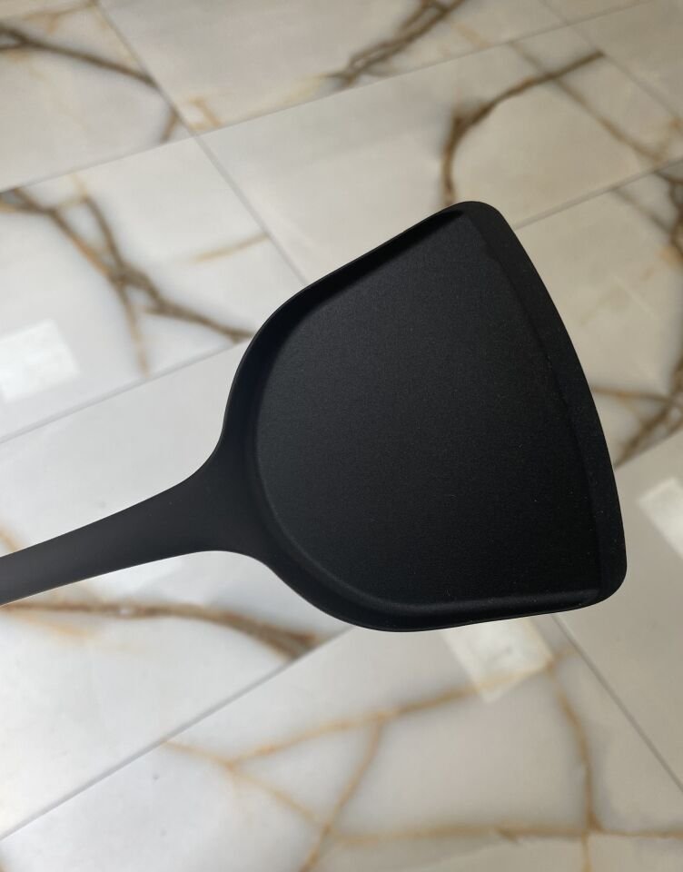 İçi Sert Destekli Silikon Düz Spatula