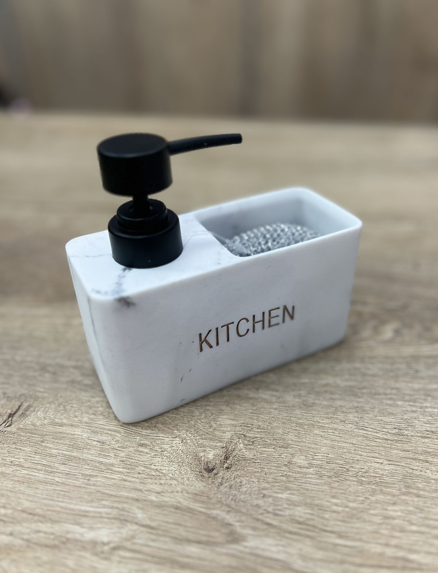 CN-789 Sıvı sabunluk